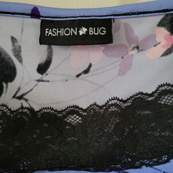 Fashion Bug 2X Periwinkle Blue/Purple/Pink/Salmon Cami with Lace - Picture 3 of 5